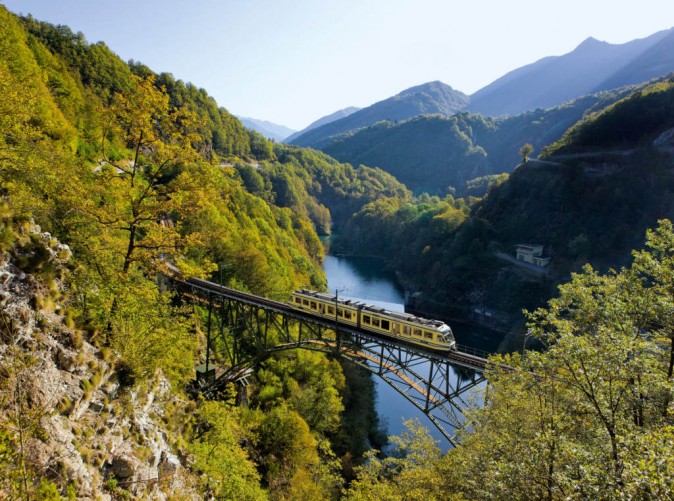 6_Swiss_Image_sts7603_Centovallibahn _Christoph Sonderegger